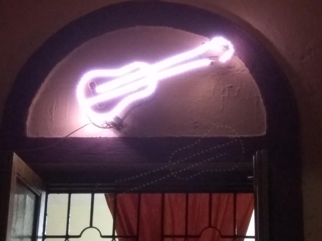Guitar Home Stays 坎多林 外观 照片